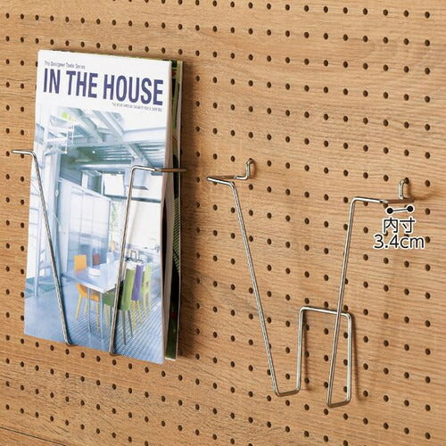 店舗用品店舗什器有孔ボード用パンフレットスタンド(直径4mm)A4用の商品画像