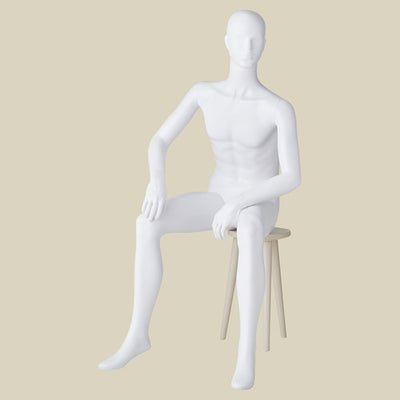 店舗用品ディスプレイ用品軽量ABS製紳士全身リアルマネキン座りポーズの商品画像