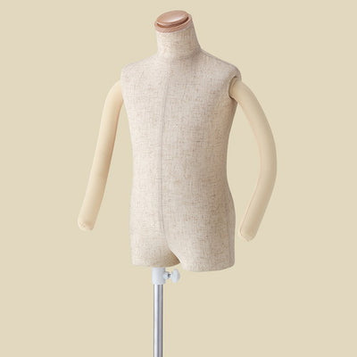 店舗用品ディスプレイ用品子供腕付き芯地張トルソー身長100cm(3才)の商品画像